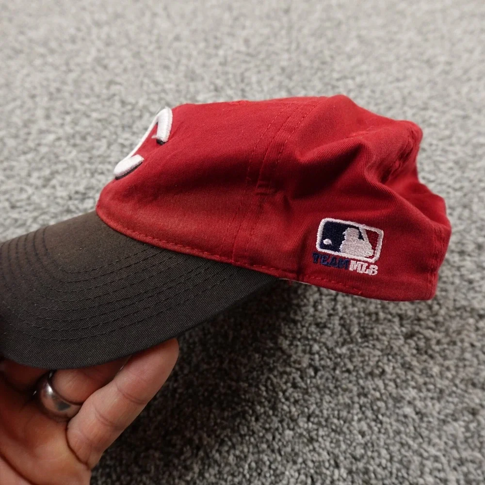 Cincinnati Reds Hat Boys S/M‎ Adjustable Strap Back Cap MLB Baseball Youth Kids